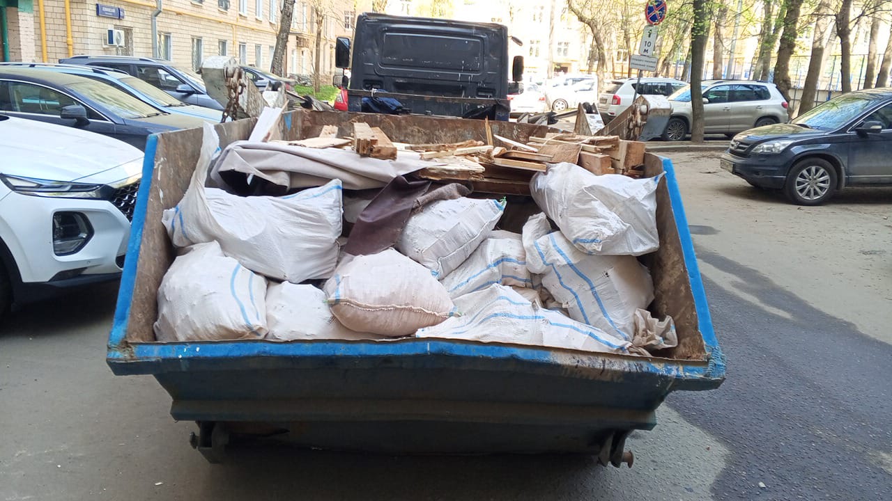 Вывоз мусора из магазина в Кирове-Чепецке в октябре