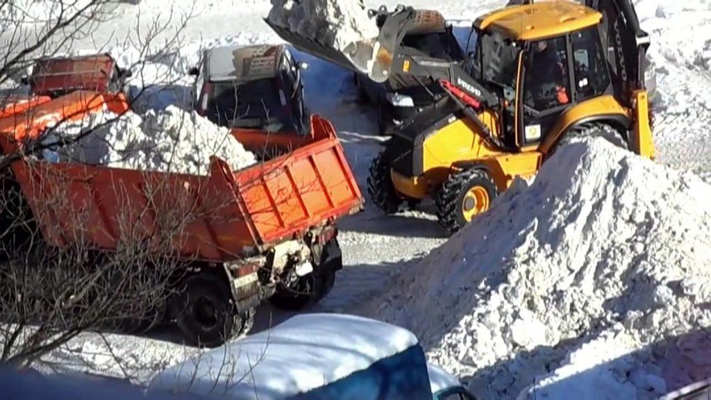 Вывоз снега с погрузкой в Кирове-Чепецке для организаций и частных лиц в октябре